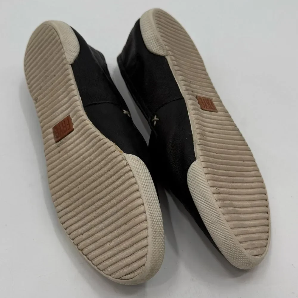 Frye Melanie Leather Slip On Shoes in Black | Size 8M